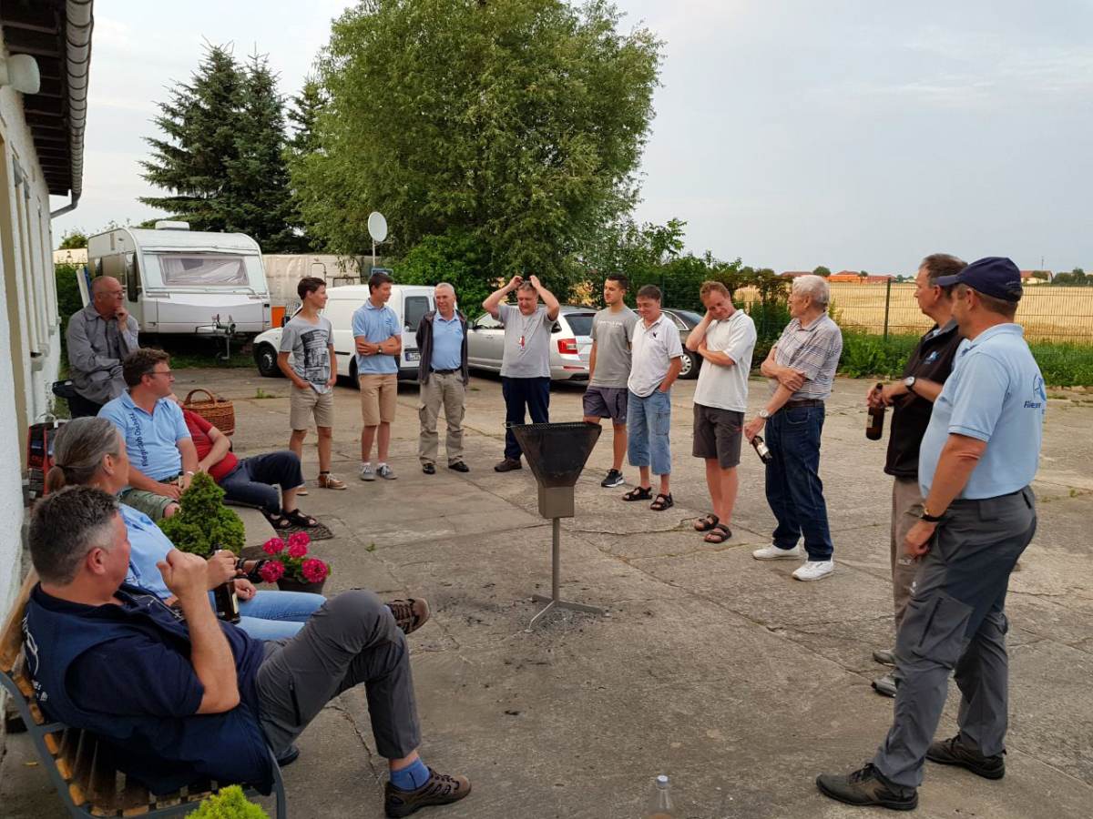 Briefing beim Fliegerclub Oschatz